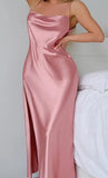 Robe nuisette satinée rose – Élégance et douceur pour nuits romantiques