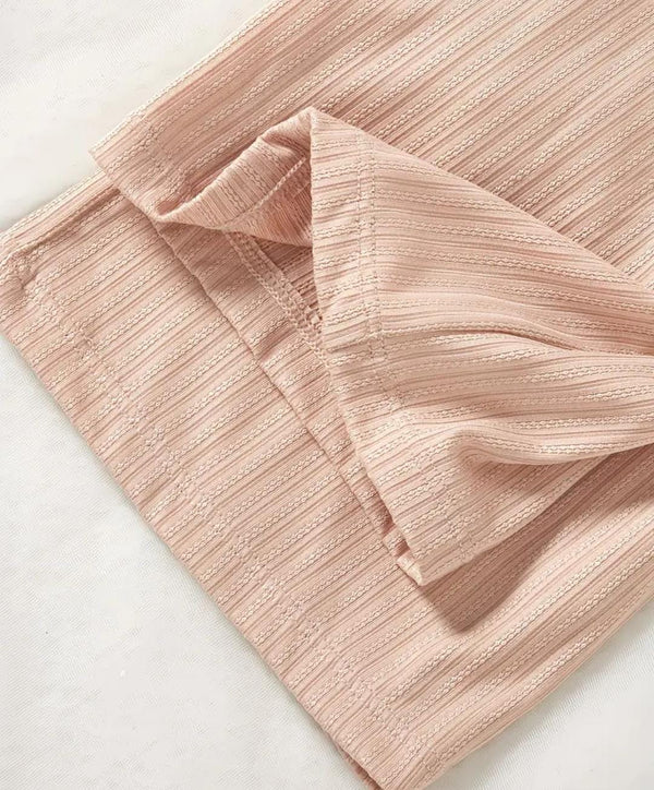 Pyjama femme rose élégant – Ensemble confortable et doux pour la maison